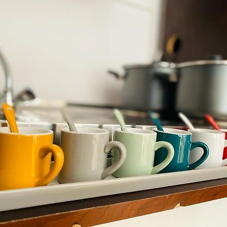 Lovely Apartment In The Heart Of アテネ エクステリア 写真