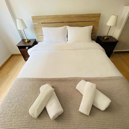 Lovely Apartment In The Heart Of アテネ エクステリア 写真
